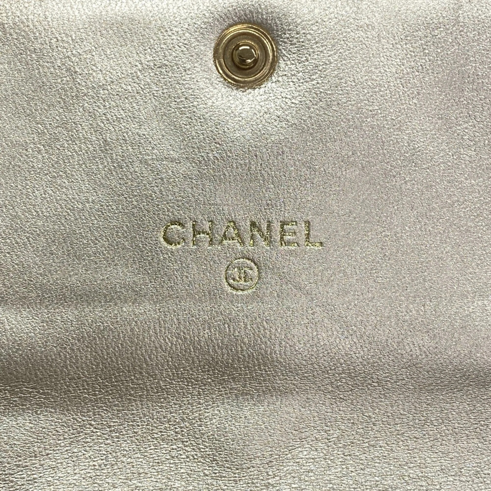 CHANEL Authentic Gold Leather Wallet - Picture 4 of 9